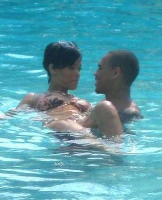 Rihanna pluska się z nowym chłopakiem