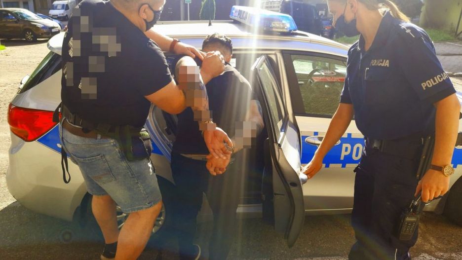 Opole. 21-latkowie pobili kierowcę i ukradli pieniądze 