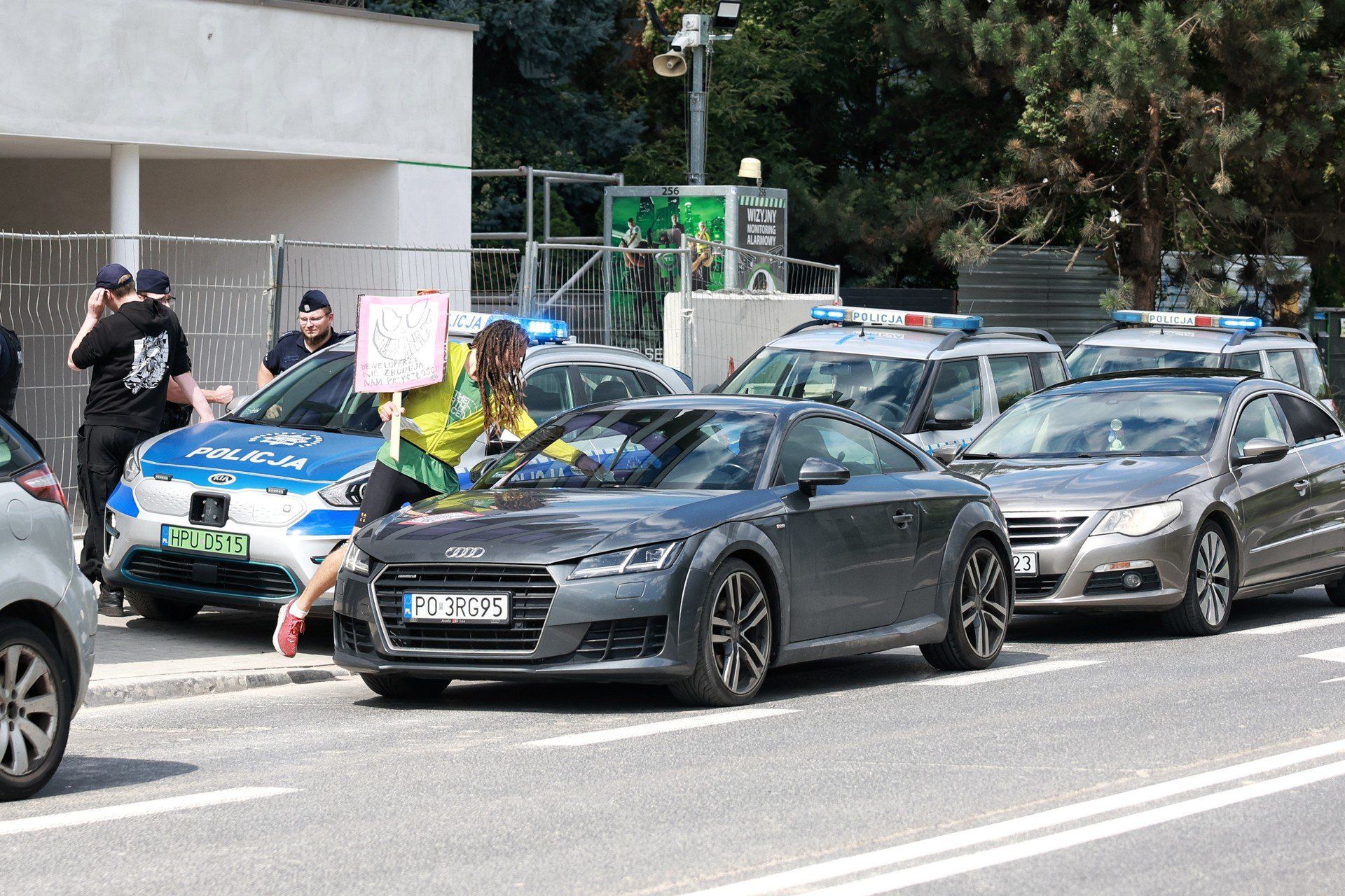 Anarchiści protestowali na poznańskim Sołaczu
