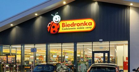 Biedronka rozdaje zabawki. "Limit dzienny: 10 produktów"