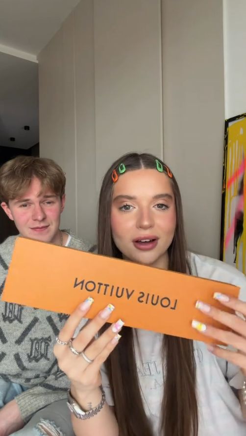 Nicol Pniewska testuje czekoladki za 5 tys. euro