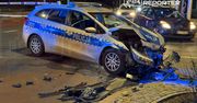 Warszawa: Rozbity radiowóz w centrum miasta. Zderzenie z Fordem