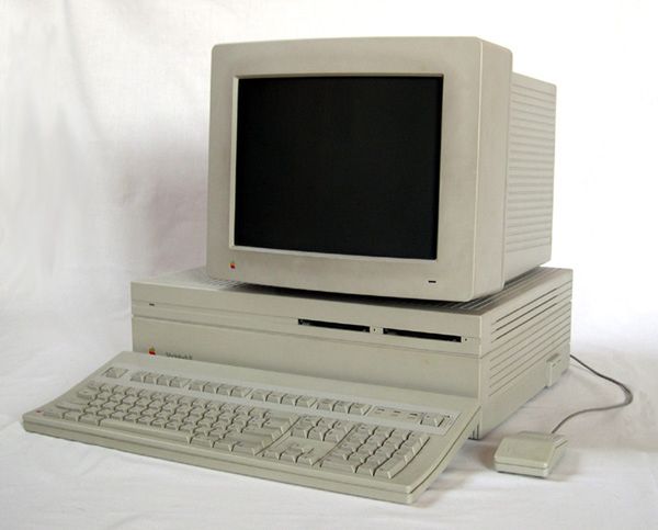 Macintosh II – Ktoś to jeszcze pamięta?