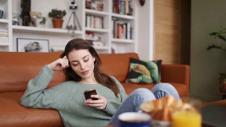 Nomofobia to zaburzenie, które charakteryzuje lęk przed utratą telefonu.