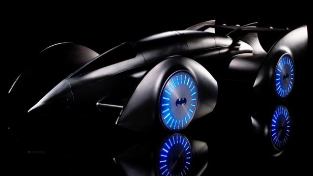Nowy wóz Batmana wygląda jak z Formuły 1 [wideo]