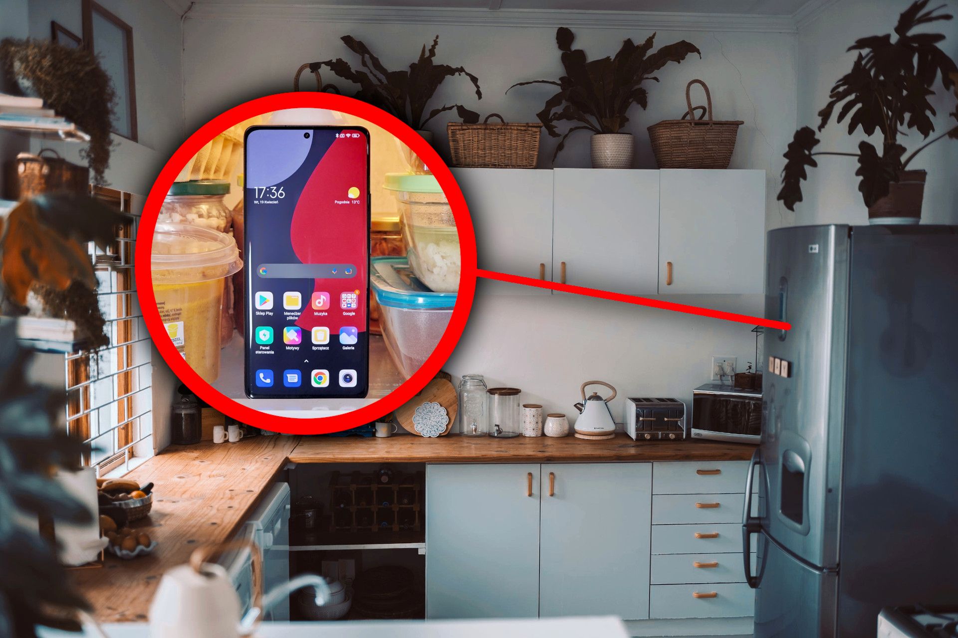 Wsadziłem telefon do lodówki, by sprawdzić, jak bardzo przyspieszy 1