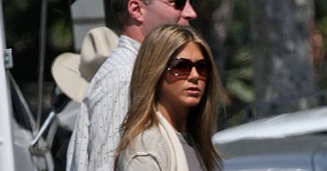 To Aniston rzuciła Brada!