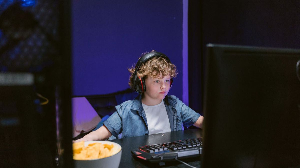 Fotel gaming– jaki kupić nowy dla ucznia? 