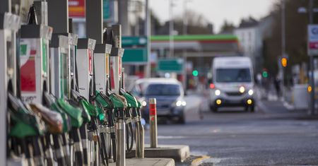 "150 dolarów za baryłkę ropy = globalna recesja". Szef BlackRock ostrzega świat