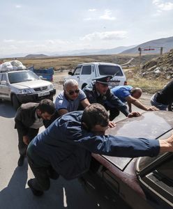 Z regionu uciekło już 70 tysięcy ludzi. Z własnej woli?