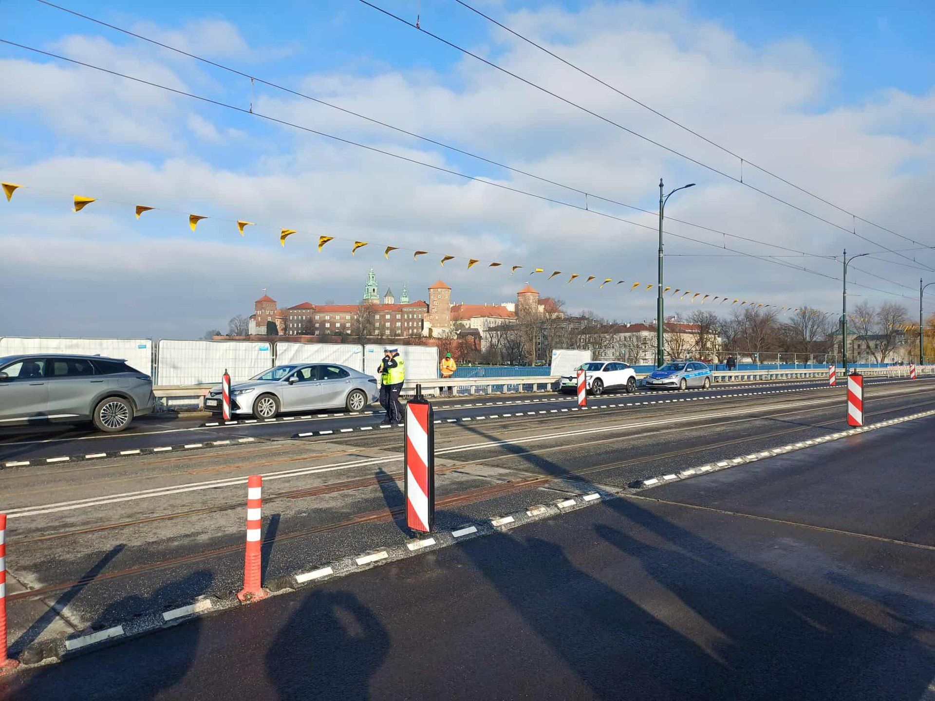 W piątek w południe otwarto most Grunwaldzki dla kierowców