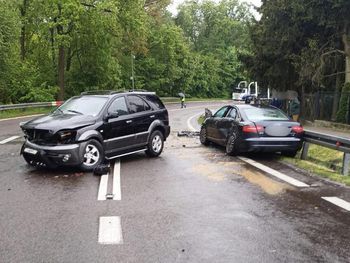 Wypadek na drodze krajowej nr 17 w Izbicy. Całkowita blokada trasy, interweniował śmigłowiec LPR