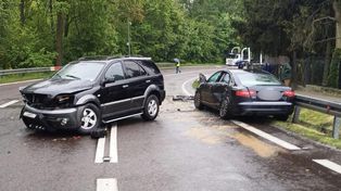 Wypadek na drodze krajowej nr 17 w Izbicy. Całkowita blokada trasy, interweniował śmigłowiec LPR