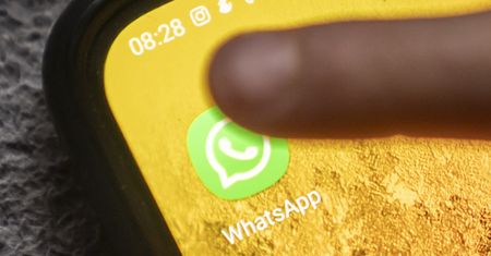 Tajny kod w WhatsAppie. Nikomu go nie podawaj