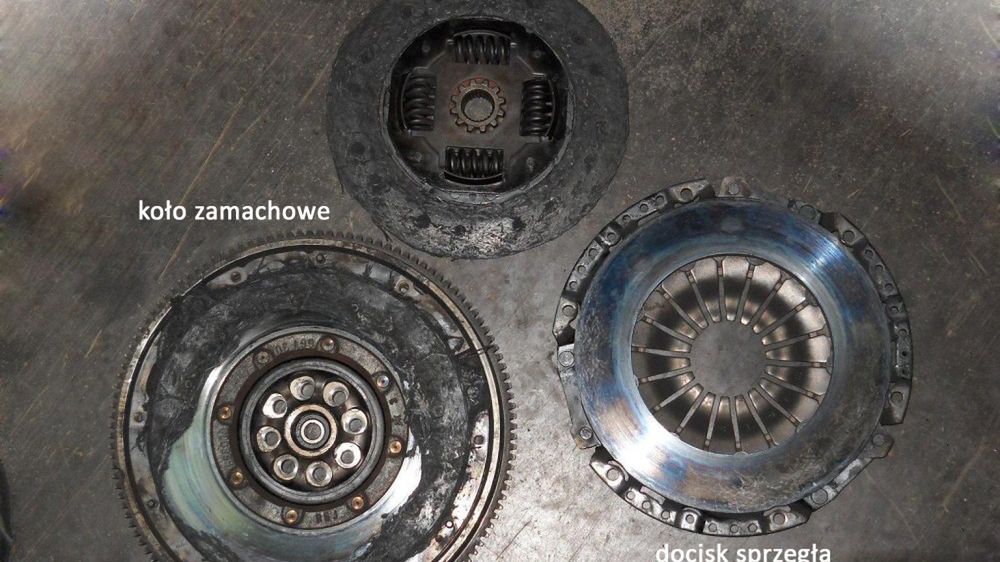 Spalone sprzęgło Subaru EE20 Diesel (Fot. forum.subaru.pl/sfaragdas)