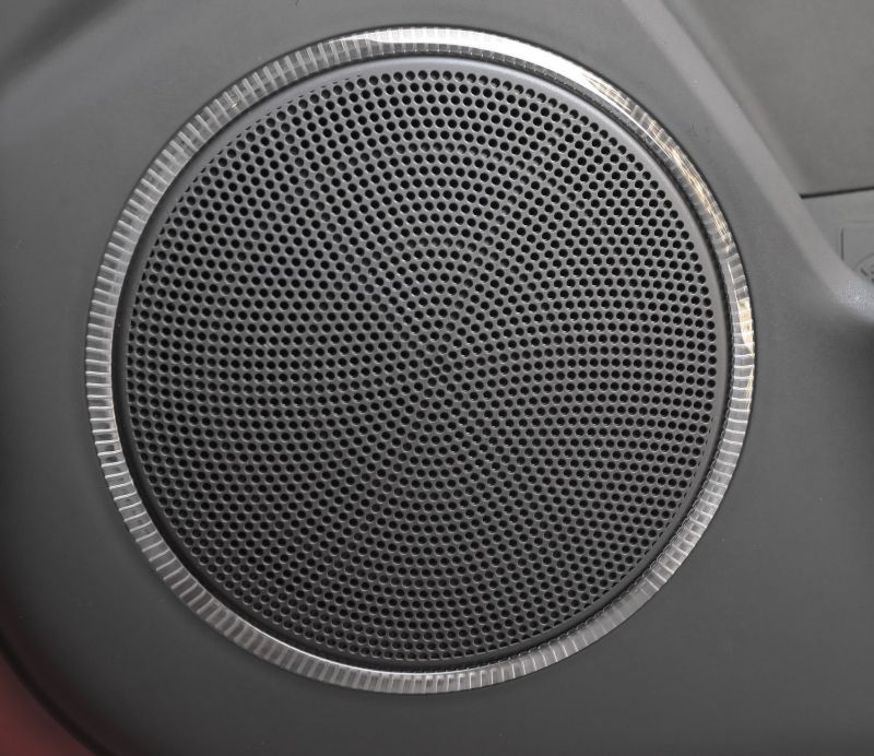 2010-Kia-Forte-Koup-50