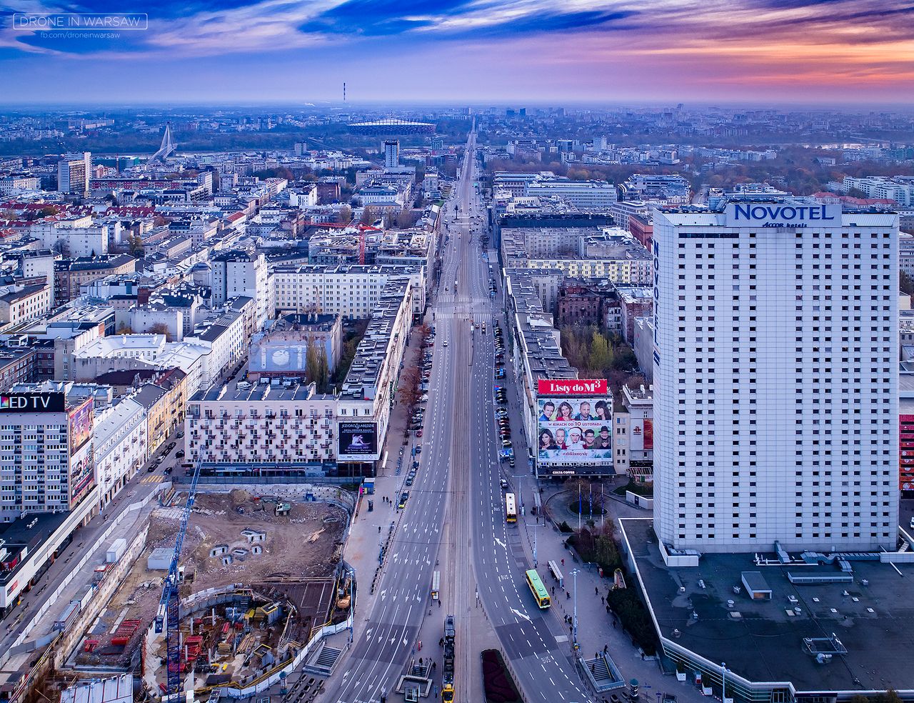 Poza klasycznymi zdjęciami na Facebooku Drone in Warsaw można znaleźć także wysokiej rozddzielczości panoramy sferyczne realizowane w różnych punktach miasta. Wiele z fotografii można nabyć w postaci fotoobrazów w różnych formatach na stronie Drone in Warsaw
