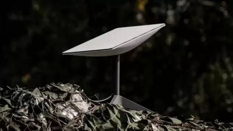 Starlink: чому інтернет від Ілона Маска такий важливий для України