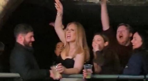 Adele w klubie