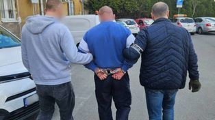 Romeo w kajdankach. Partnerka w ostatniej chwili wyznała mu miłość