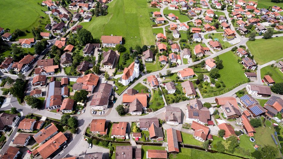 Podatek od nieruchomości w 2023. Duża podwyżka dla właścicieli gruntów i budynków