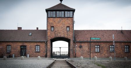 Odszkodowanie za transport do Auschwitz. Deutsche Bahn i rząd w Berlinie milczą