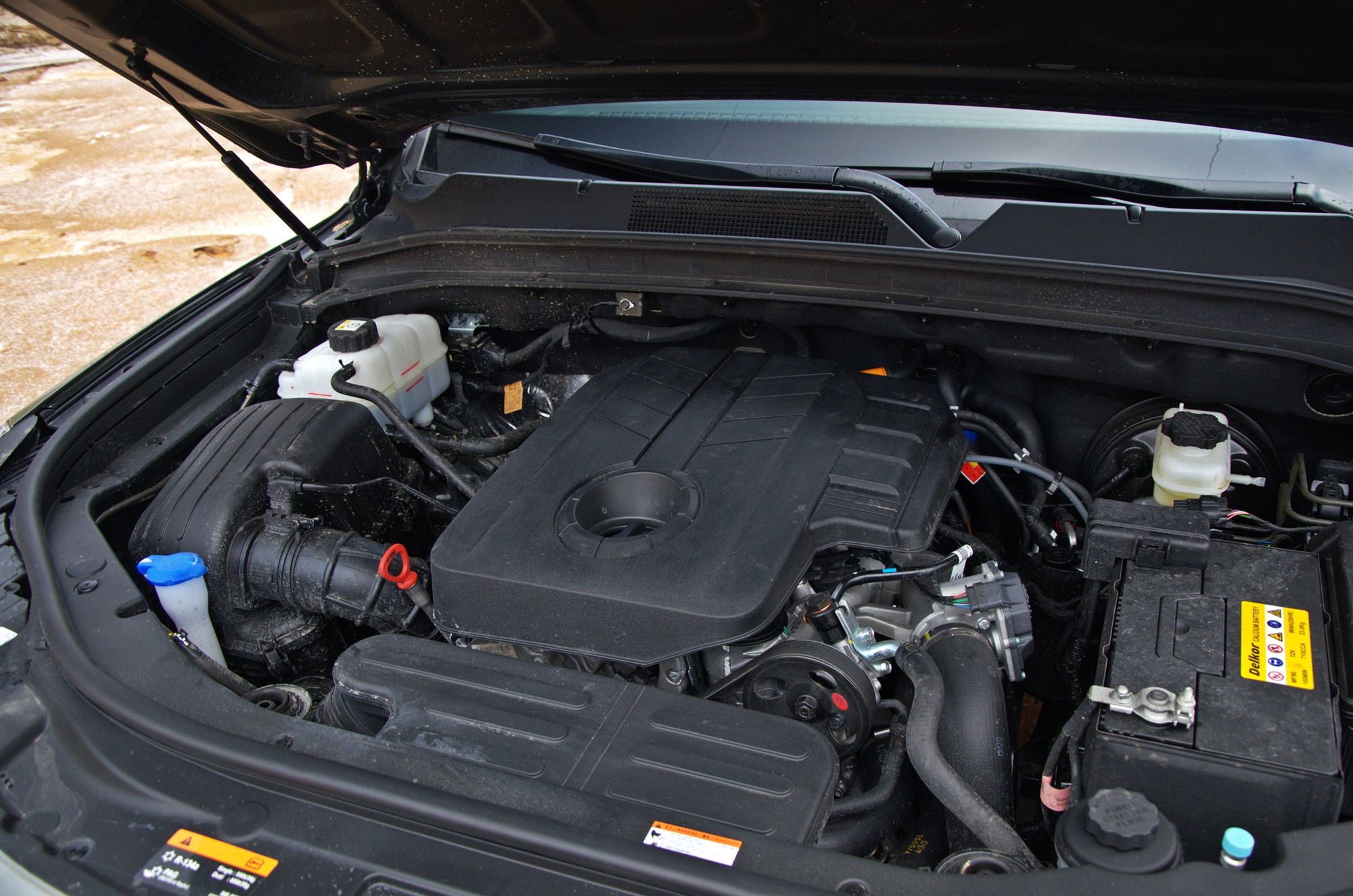 Silnik 2,2 diesel ma odpowiednią moc i moment, choć są to parametry trochę słabsze niż w Rextonie