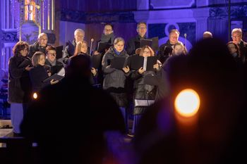 Licheń: Wykonanie akatystu przez chór Stabat Mater