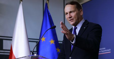 "Upomni". Dosadna reakcja na słowa Trumpa. Rykoszetem w Nawrockiego