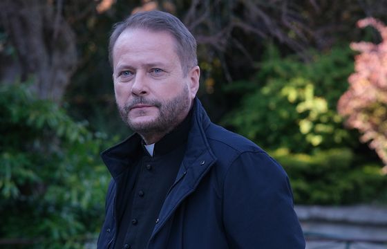1,88 mln widzów „Ojca Mateusza” w czwartkowe wieczory, serial stracił 100 tys. oglądających
