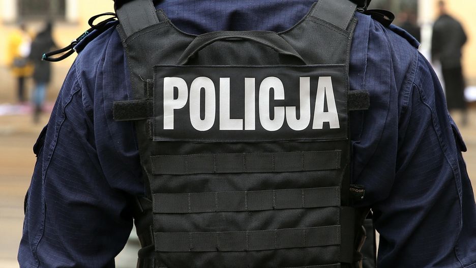 Katowice. Przynieśli trumnę do sanepidu. Policja wyprowadziła ich siłą