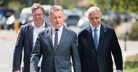 Akt oskarżenia wobec Błaszczaka. "Akt zemsty Donalda Tuska"
