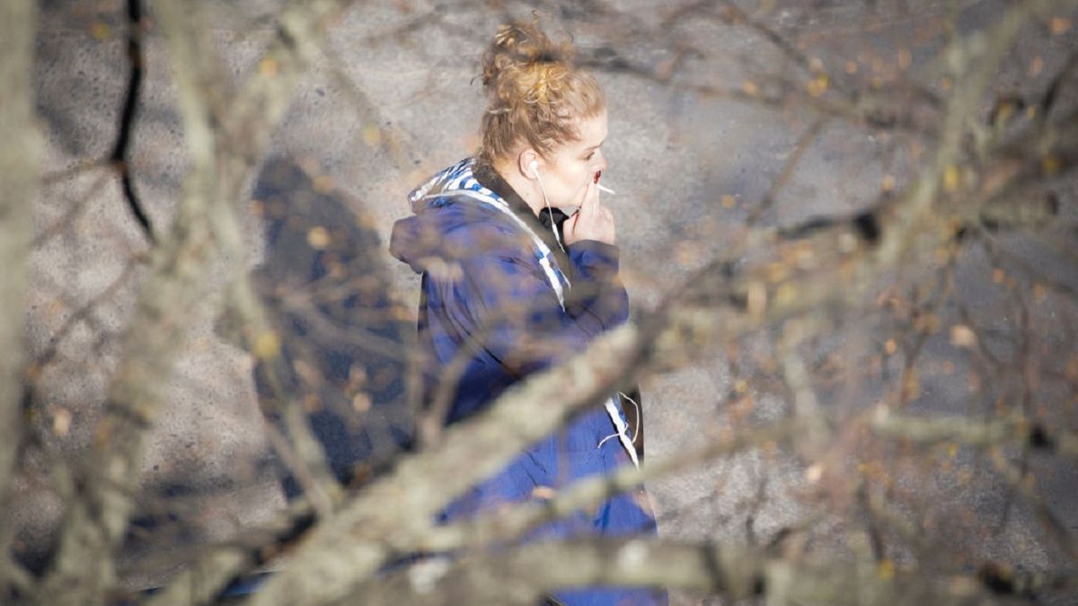 Koronawirus. Francuzi ograniczają sprzedaż plastrów nikotynowych