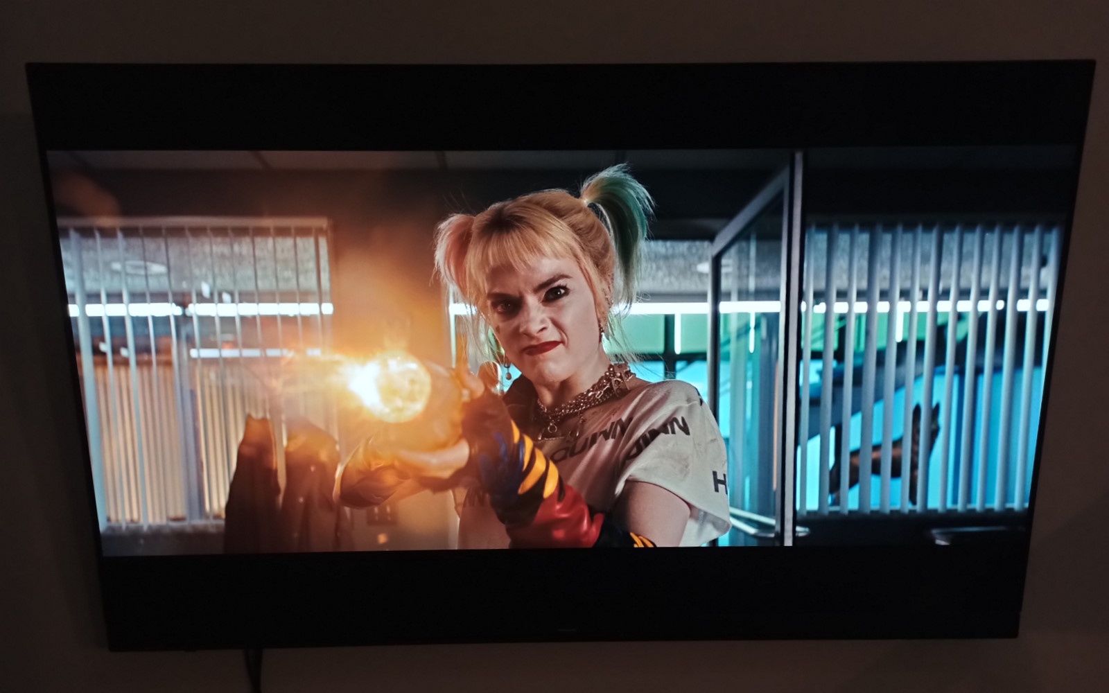 Panasonic TX-65HZ1500E - oglądanie filmu