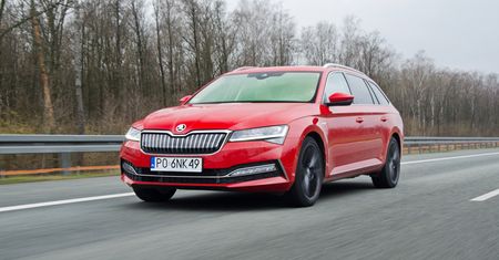 Test Škody Superb iV: hybryda, która rozczarowuje w kwestii spalania