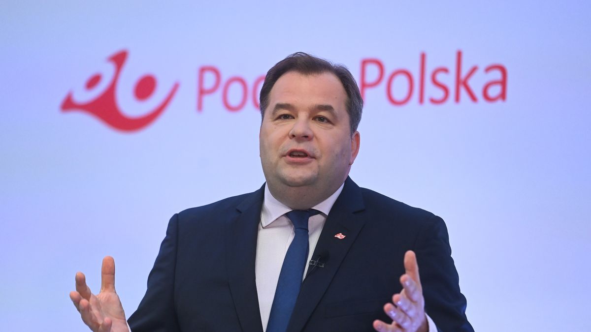 Sebastian Mikosz
Warszawa, 14.08.2024. Prezes Poczty Polskiej Sebastian Mikosz na konferencji prasowej nt. planu transformacji Poczty Polskiej, 14 bm. w Warszawie. (aldg) PAP/Piotr Nowak
Piotr Nowak
konferencja, plan, plany, poczta polska, poczty polskiej, prasowa, transformacja, transformacji