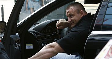 Pudzian wygrał życie?