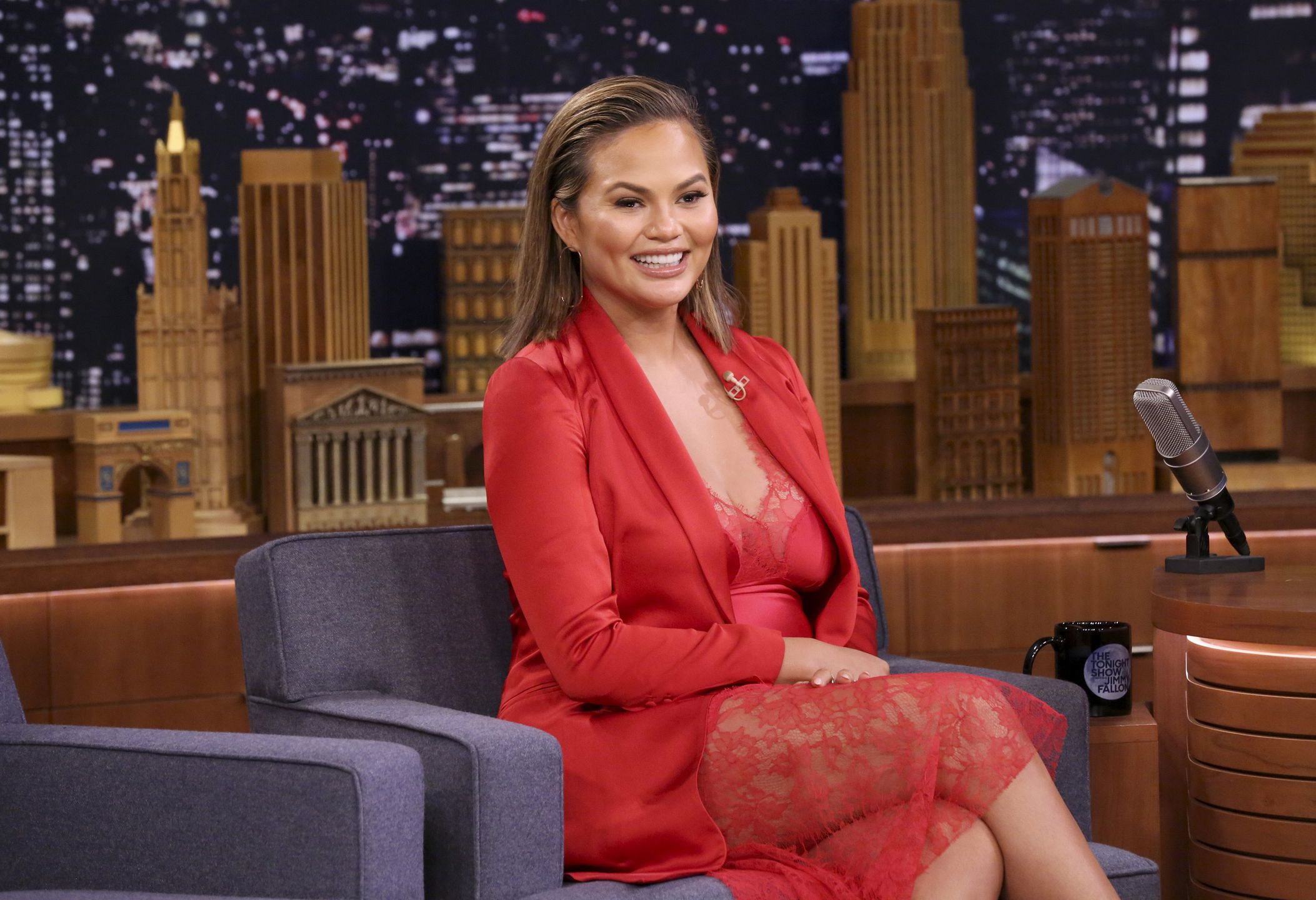 Chrissy Teigen i jej implantowy dramat