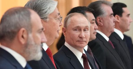 Tak Rosja zarabia na wojnie. Moskwa mogła odłożyć już 100 mld dolarów