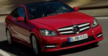 Wyciekły nowe zdjęcia Mercedesa C-Coupe