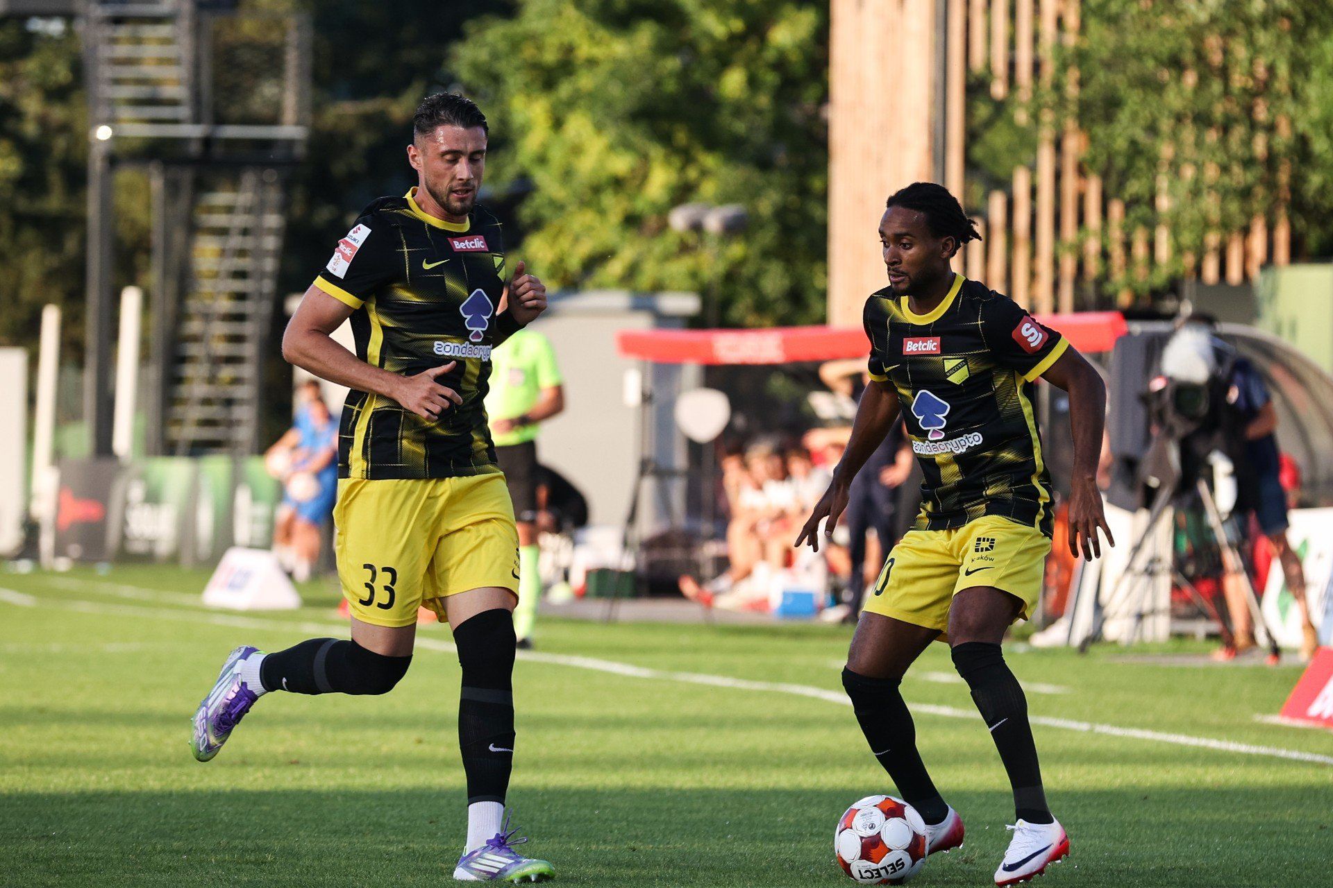 W swoim ostatnim meczu w I lidze Wieczysta wygrała na stadionie Puszczy Niepołomice 1:0