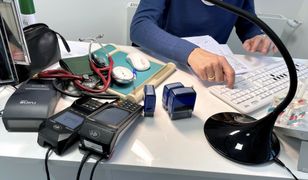 Stwierdzenie zgonu. Lekarze i powiaty chcą cywilizowanych zasad