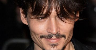 Johnny Depp uratował życie 6 statystów!