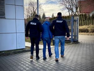 Lekarz zatrzymany w sprawie korupcyjnej – 124 zarzuty i zabezpieczona gotówka