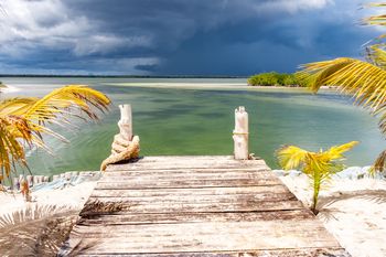Najpiękniejsza plaża świata. Rajskie widoki i krystaliczna woda