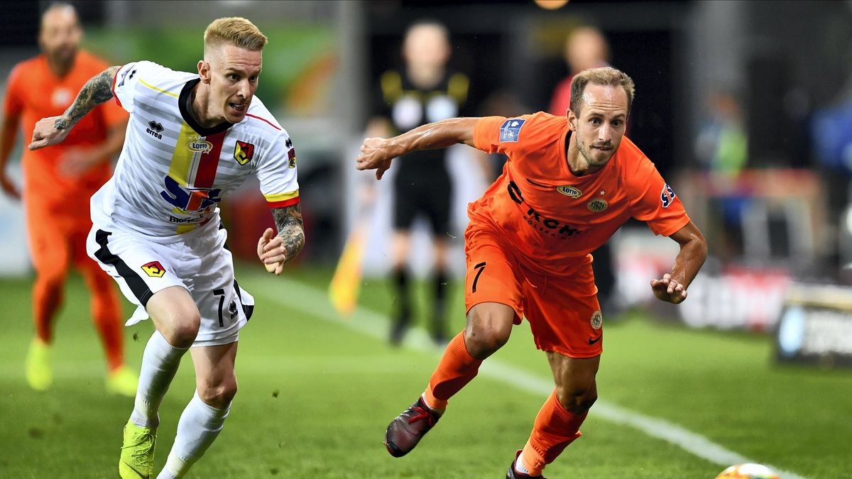 PAP / Maciej Kulczyński / Na zdjęciu: Jakub Wójcicki (z lewej) i Sasa Zivec (z prawej)