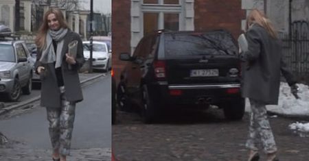 Socha męczy się w szpilkach...