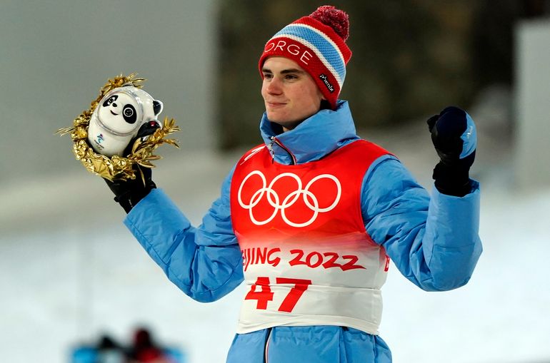 Na zdjęciu: Marius Linvik po złocie na IO w Pekinie