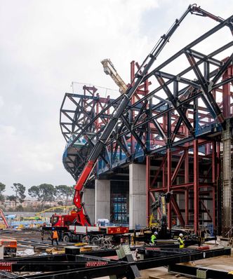 Są nowe zdjęcia z Camp Nou. Obiekt rośnie w oczach