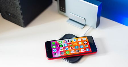 iPhone tylko dla bogaczy? Apple może szykować kolejny cios